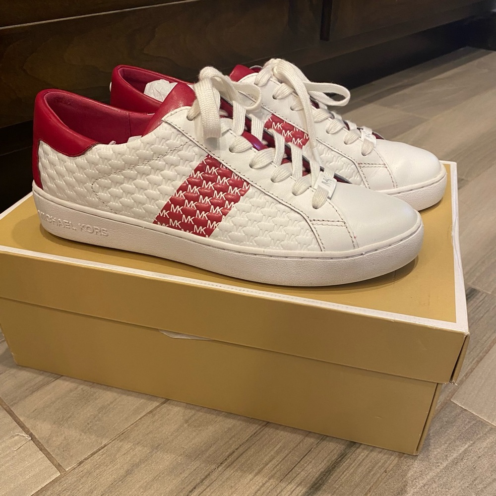 Michael Kors Leather Sneakers - size 7